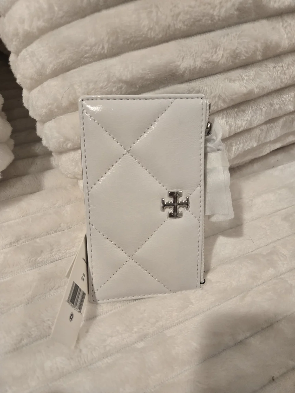 Tory Burch White Quilted Leather Phone Wallet with Logo